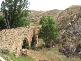 Acueducto medieval - Camarillas